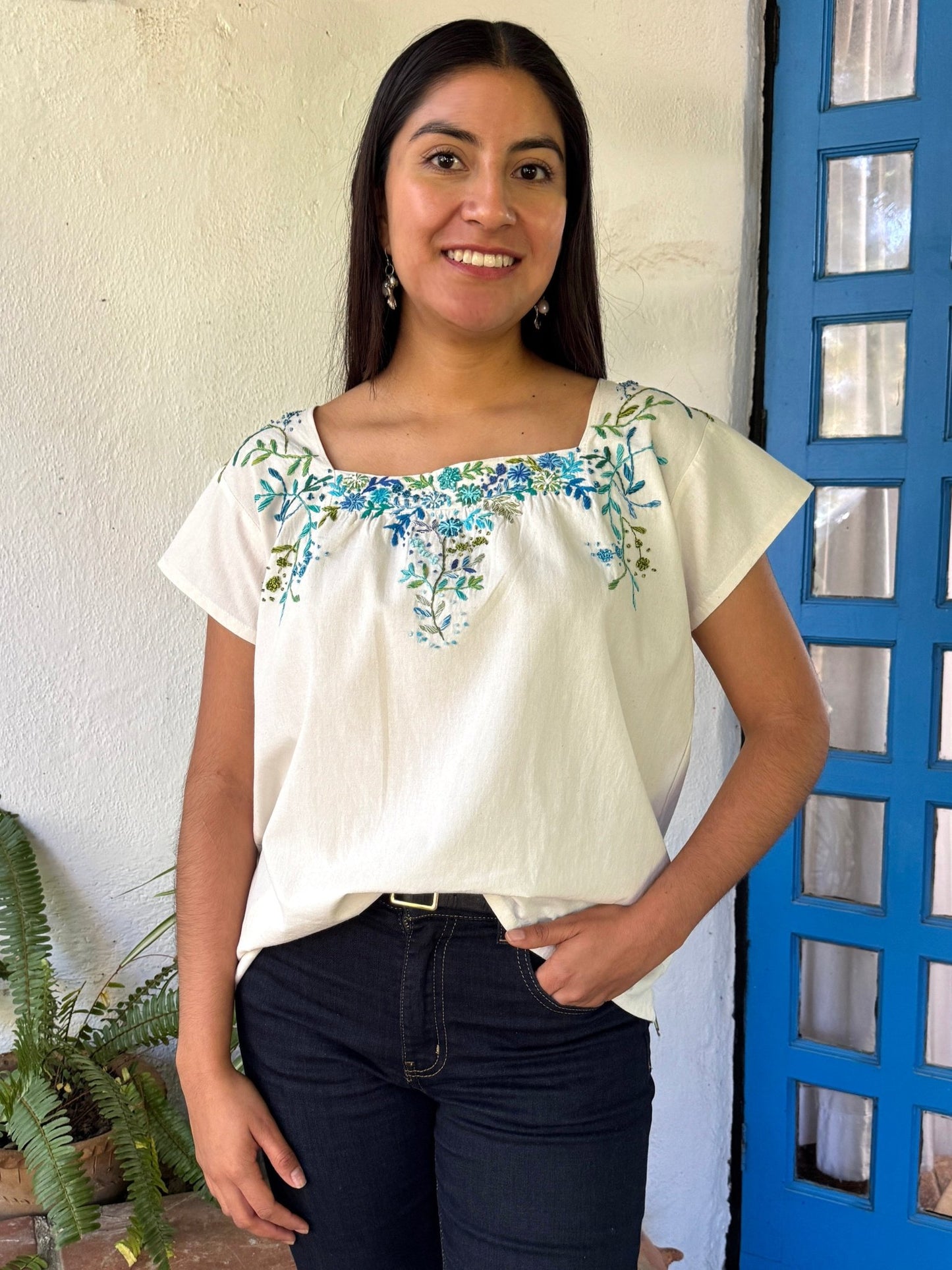 Esmeralda Spring Blouse in natural cotton - Abrazo Style Shop