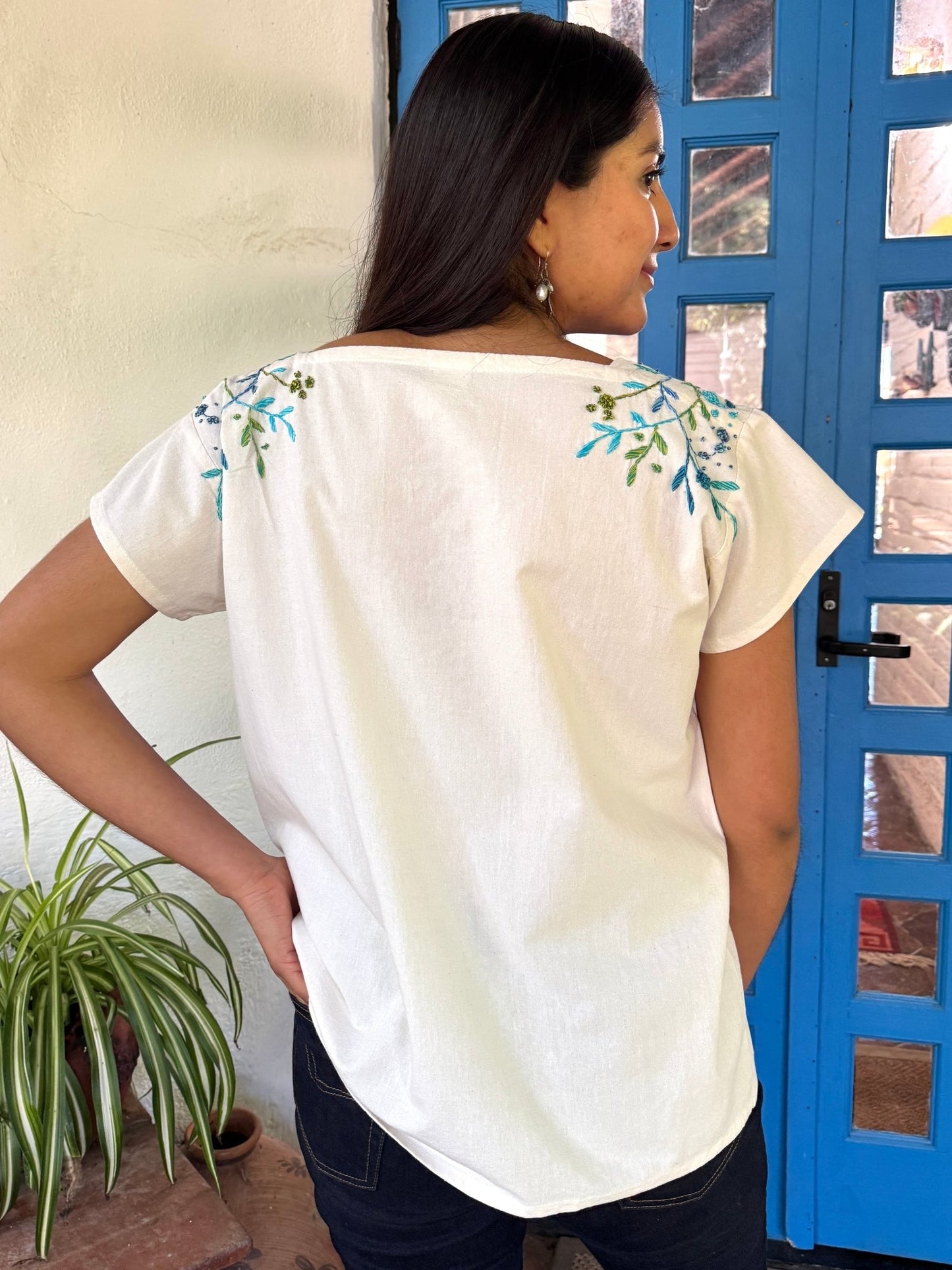 Esmeralda Spring Blouse in natural cotton - Abrazo Style Shop
