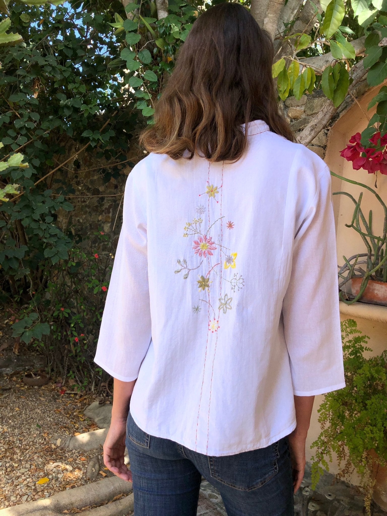 Alba Meadow White Blouse - Abrazo Style Shop