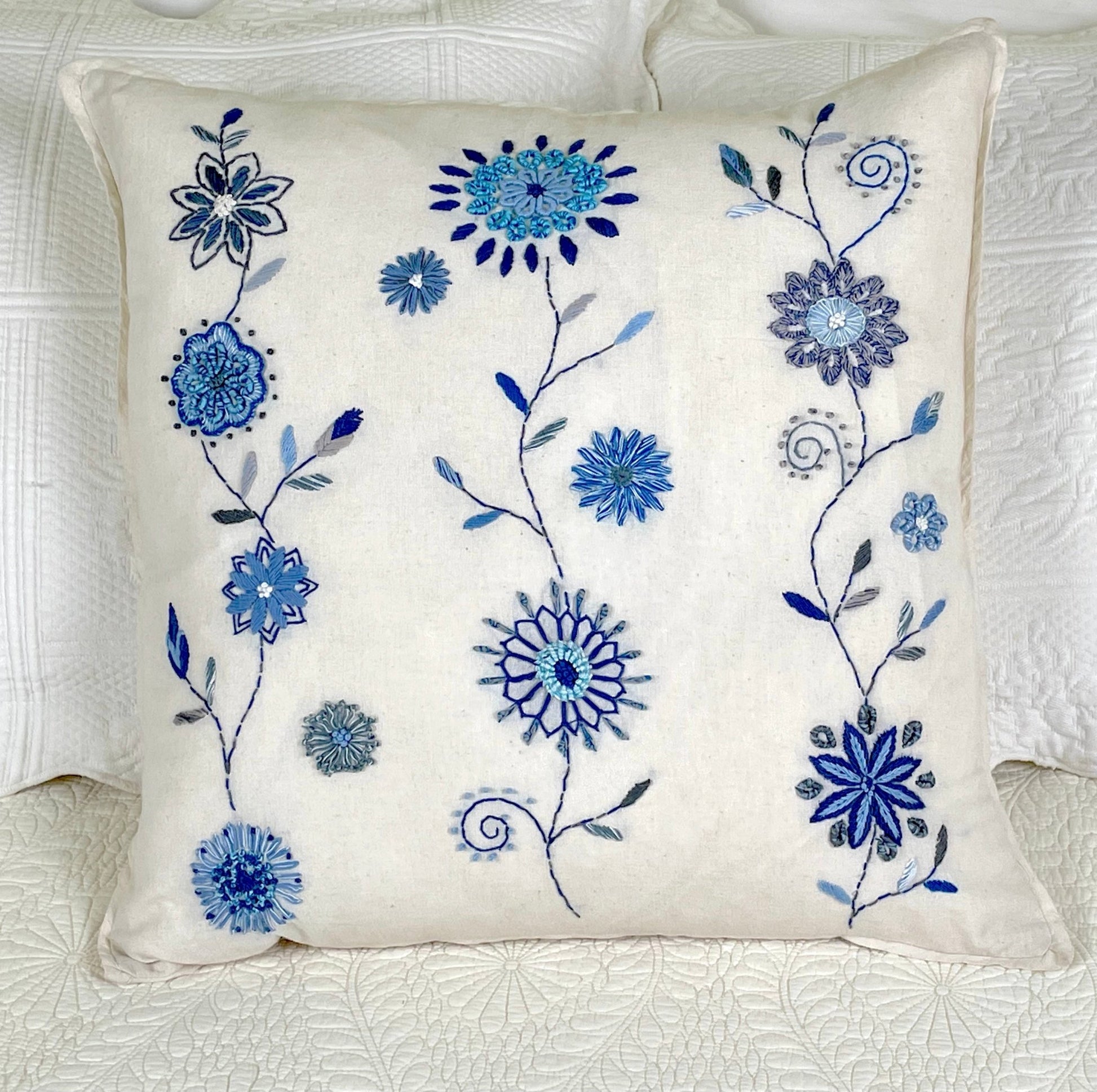 Hortencia Floral Pillow Covers - Abrazo Style Shop