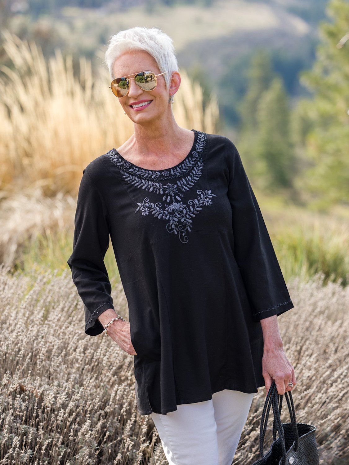 Laura Tunic - black - Abrazo Style Shop