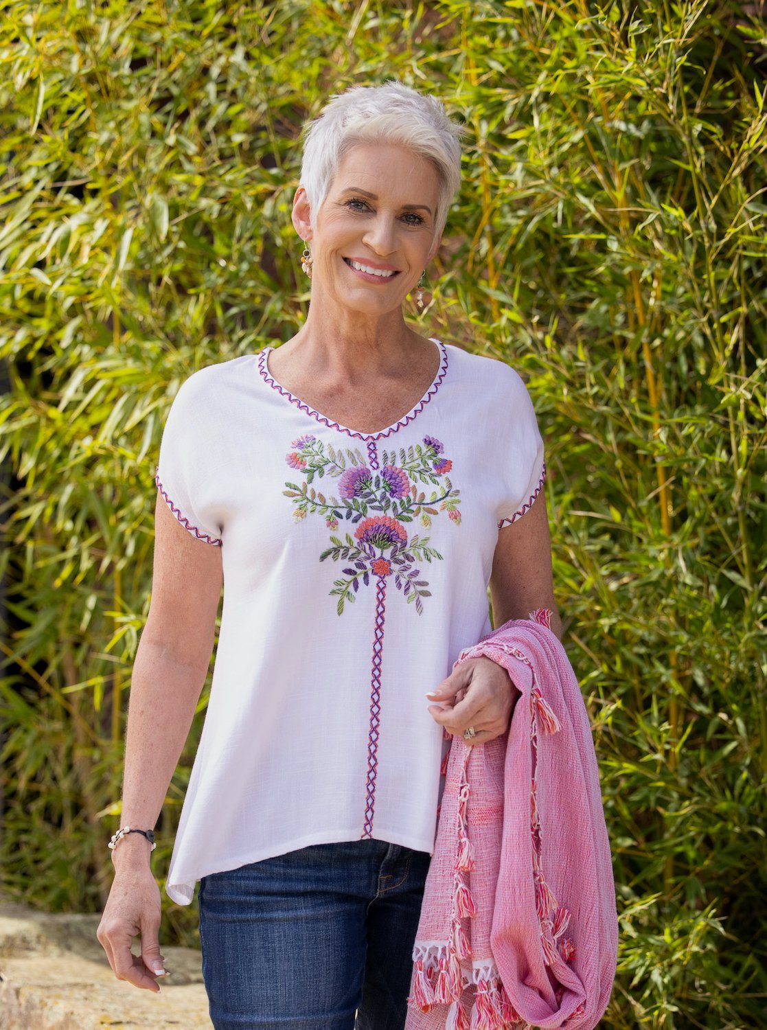 Mia - ivory V-neck blouse - Abrazo Style Shop