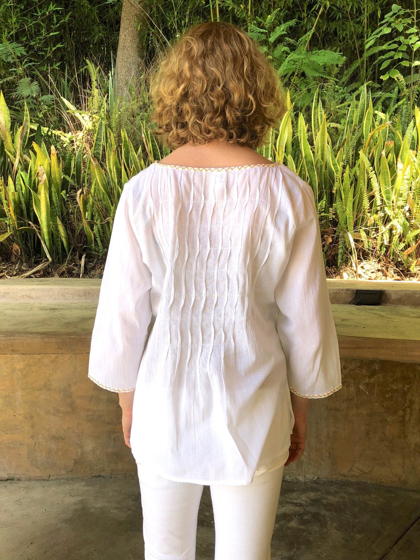 Sara Airy White Tunic - Abrazo Style Shop