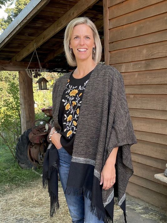 Catalina Cinnamon / Black Wrap - Abrazo Style Shop
