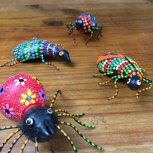 Ceramic and Wire Insects - Abrazo Style Shop