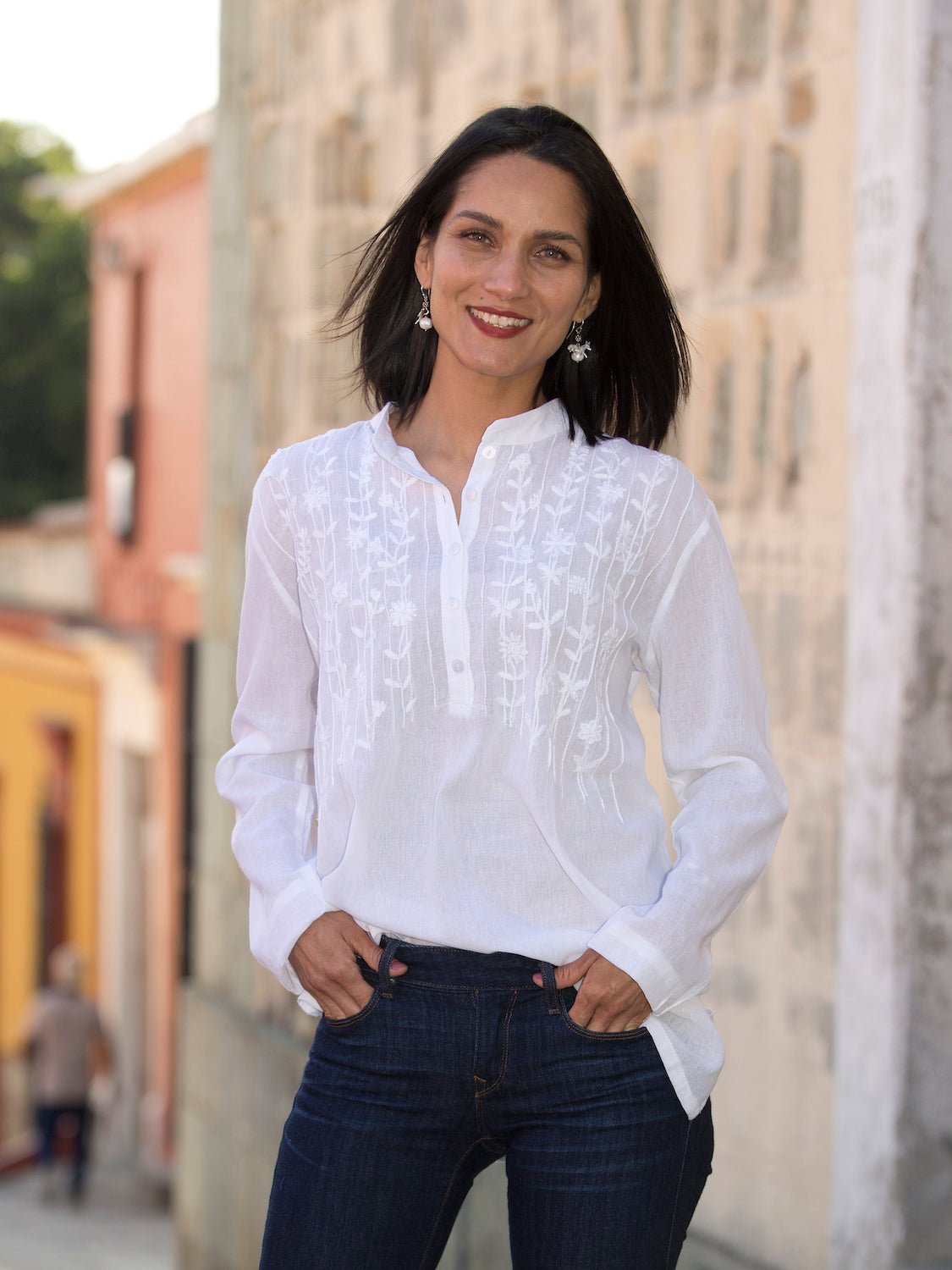 Magdalena Vining Tunic - White - Abrazo Style Shop