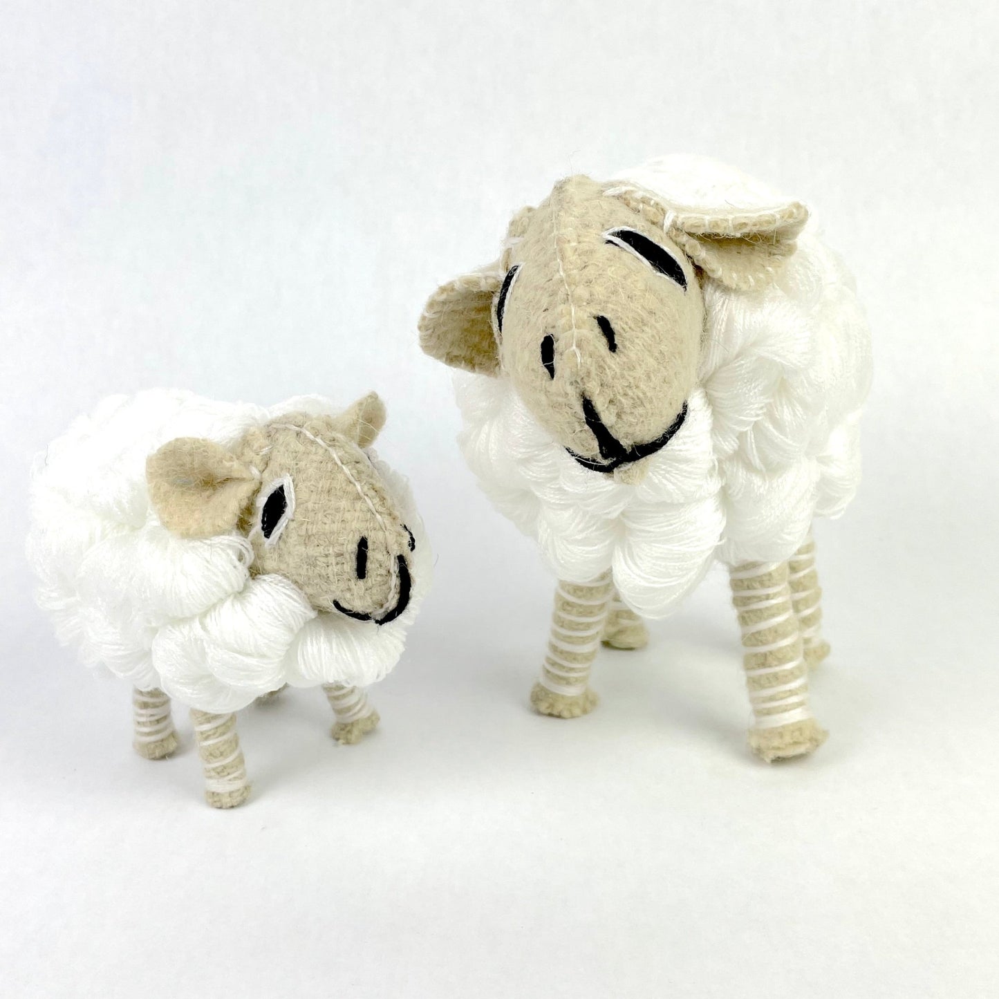 Mama & Baby White Sheep (1pr) - Abrazo Style Shop